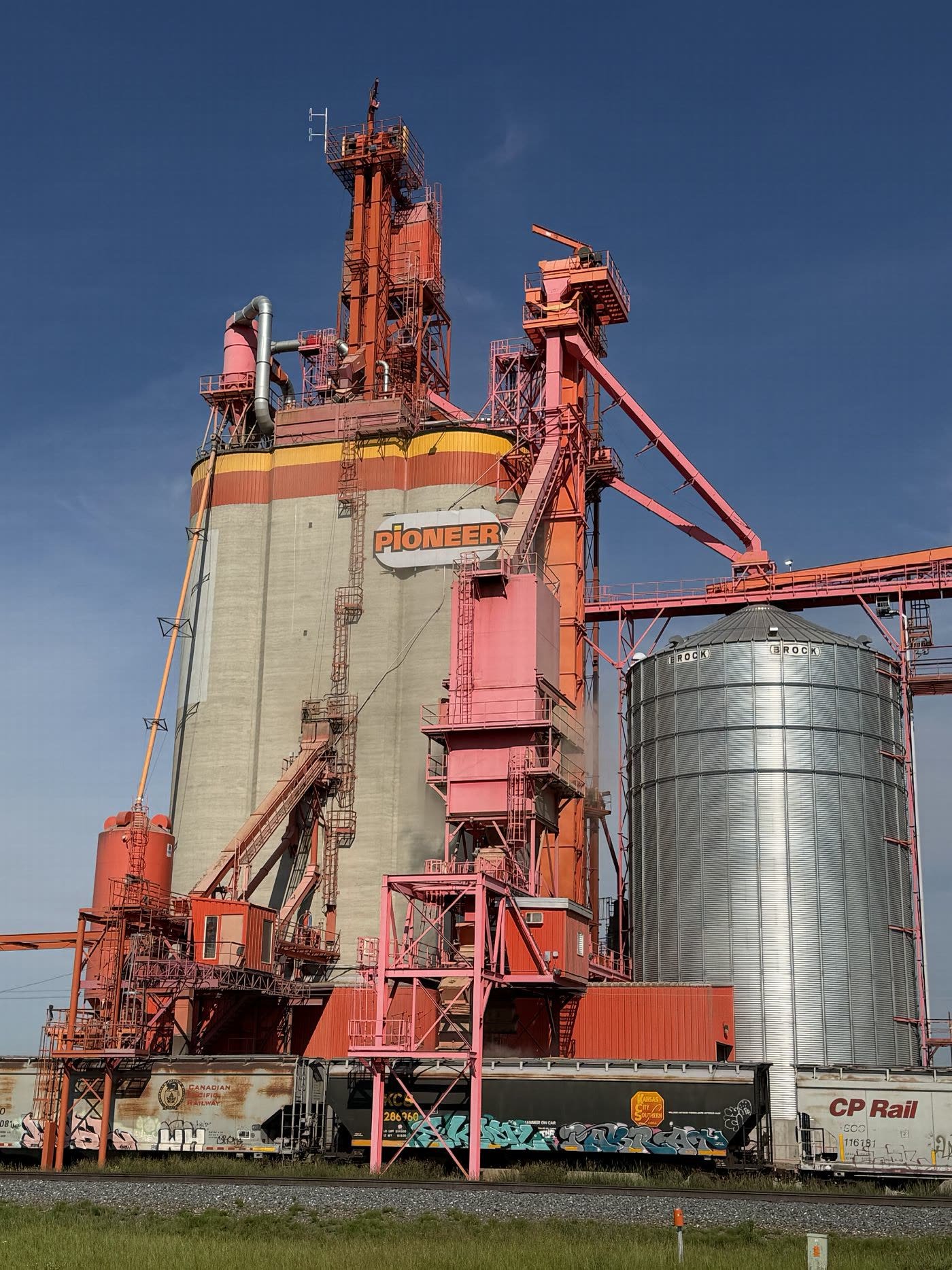 Industrial grain terminal and rail infrastructure in Central Alberta