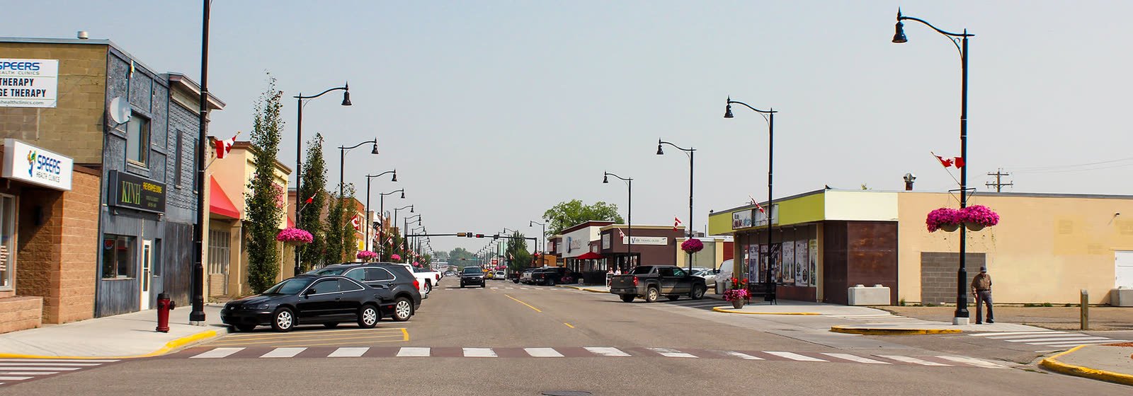 Main Street, The full sweep of the main street
